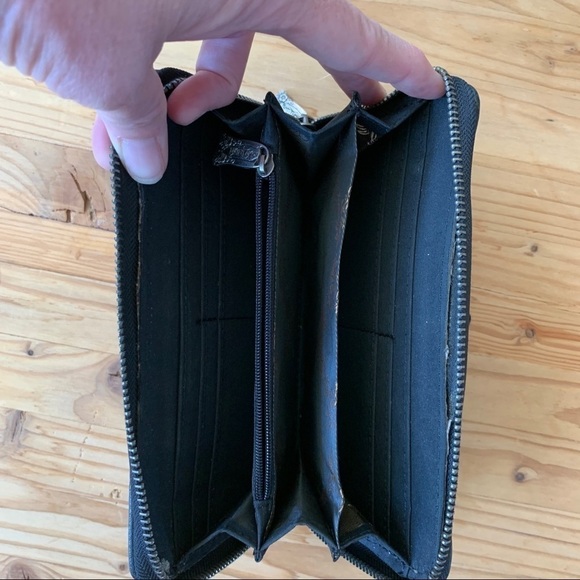 Trinity Ranch Black Wallet with Tassels - Picture 7 of 10